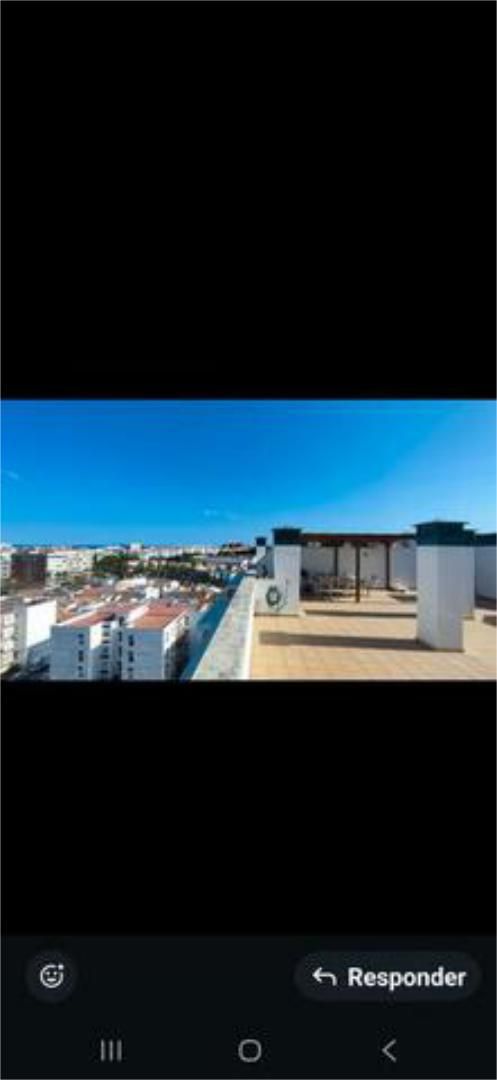 Vista exterior de Pis de lloguer en Estepona amb Terrassa i Moblat