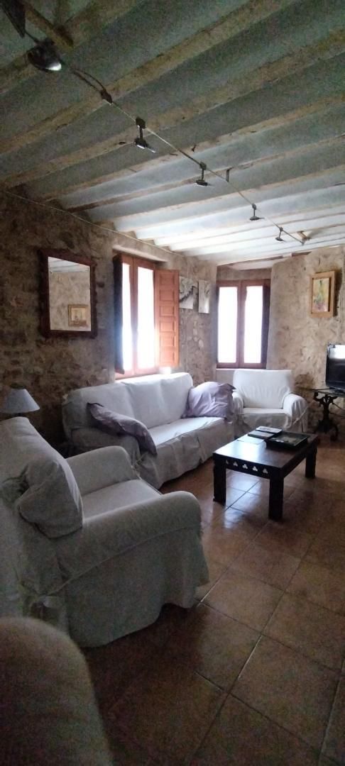Single-family semi-detached to rent in Calle Bonifacio Sotos, 9, Munera