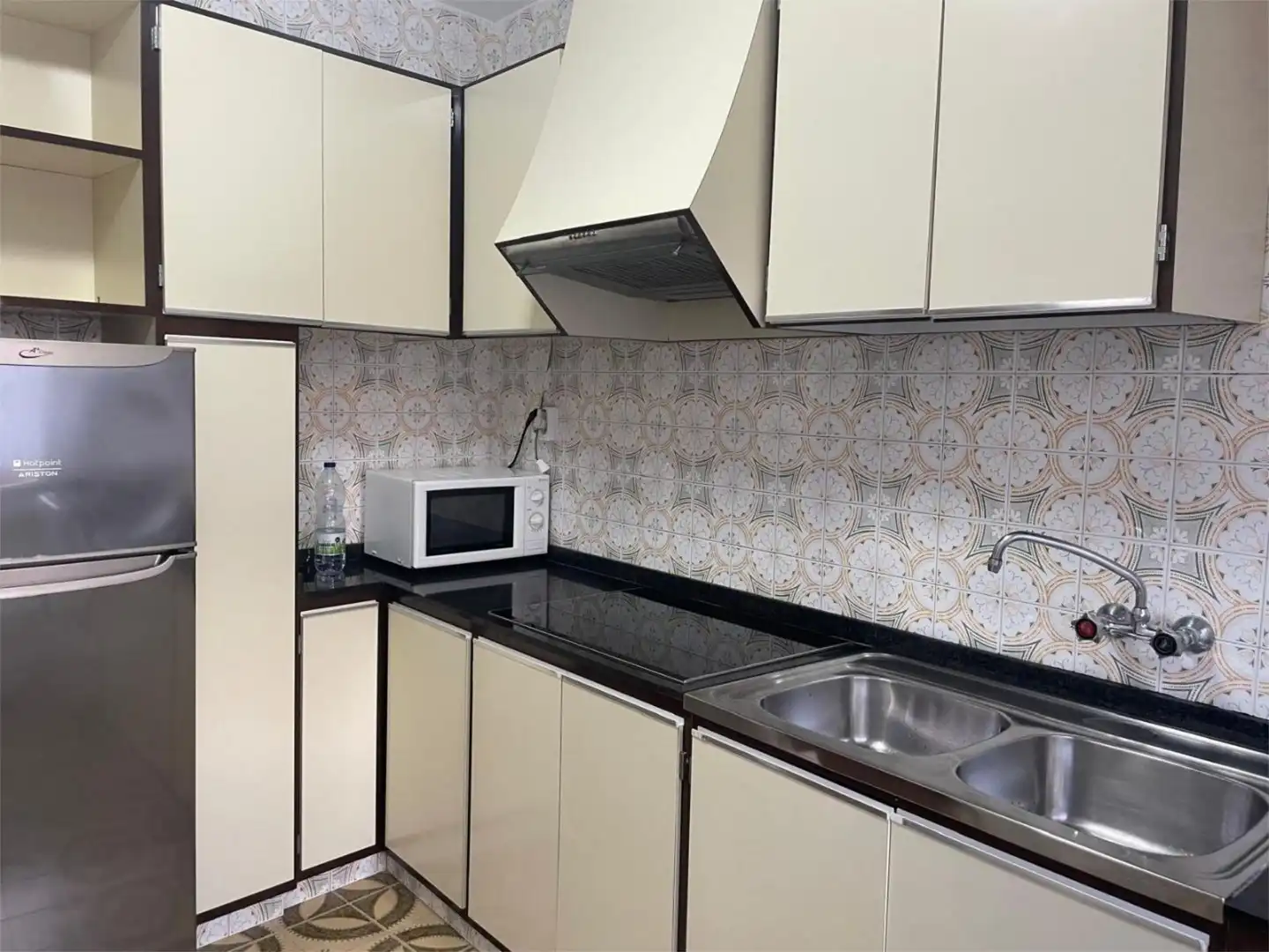 Küche von Wohnung zum Verkauf in Ponteceso mit Terrasse, Möbliert und Balkon