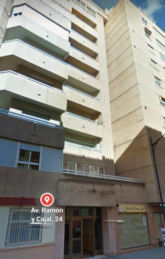 Exterior view of Flat to share in  Albacete Capital  with Air Conditioner, Heating and Parquet flooring