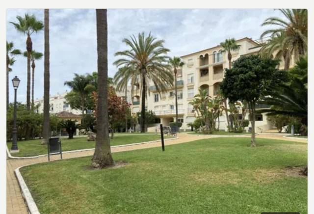 Piso en Venta en Calle Piano, 2 en El Juncal - Vallealto