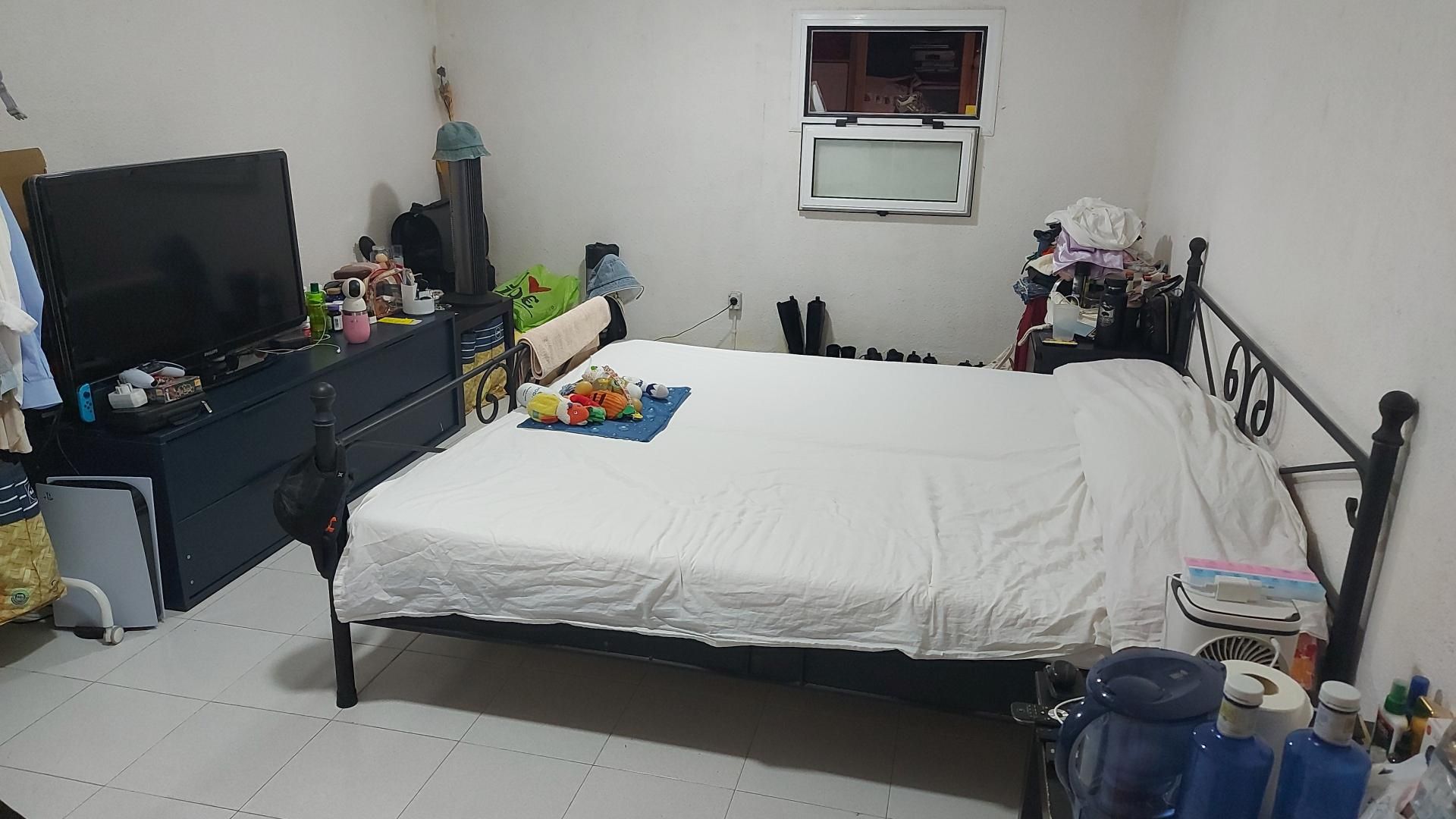 Bedroom of Flat to share in Castelldefels  with Private garden, Terrace and Storage room