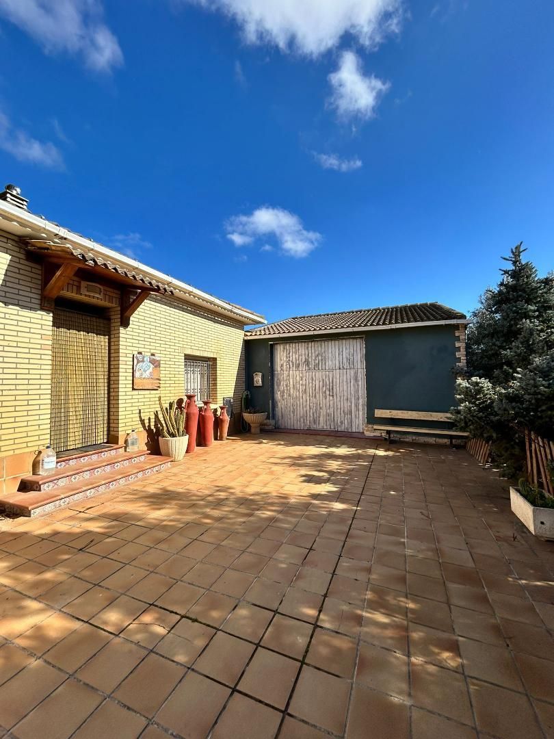 Exterior view of House or chalet for sale in Grañén  with Heating, Private garden and Furnished