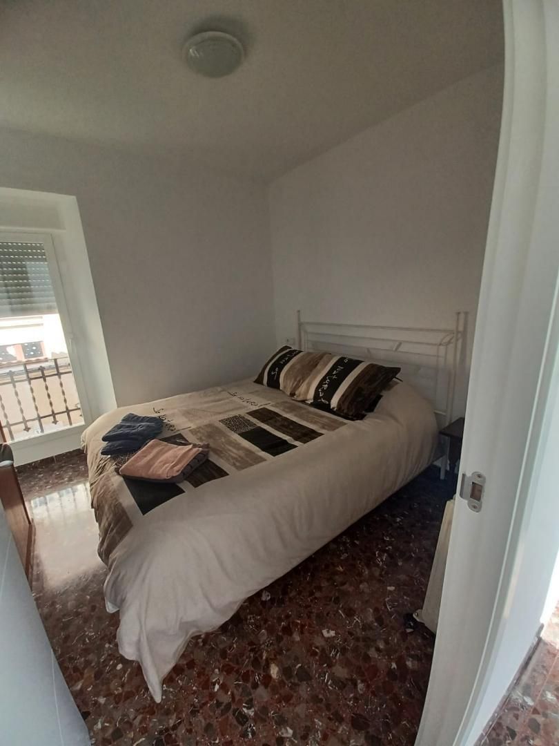 Habitación de Piso de alquiler en Quéntar con Terraza y Amueblado