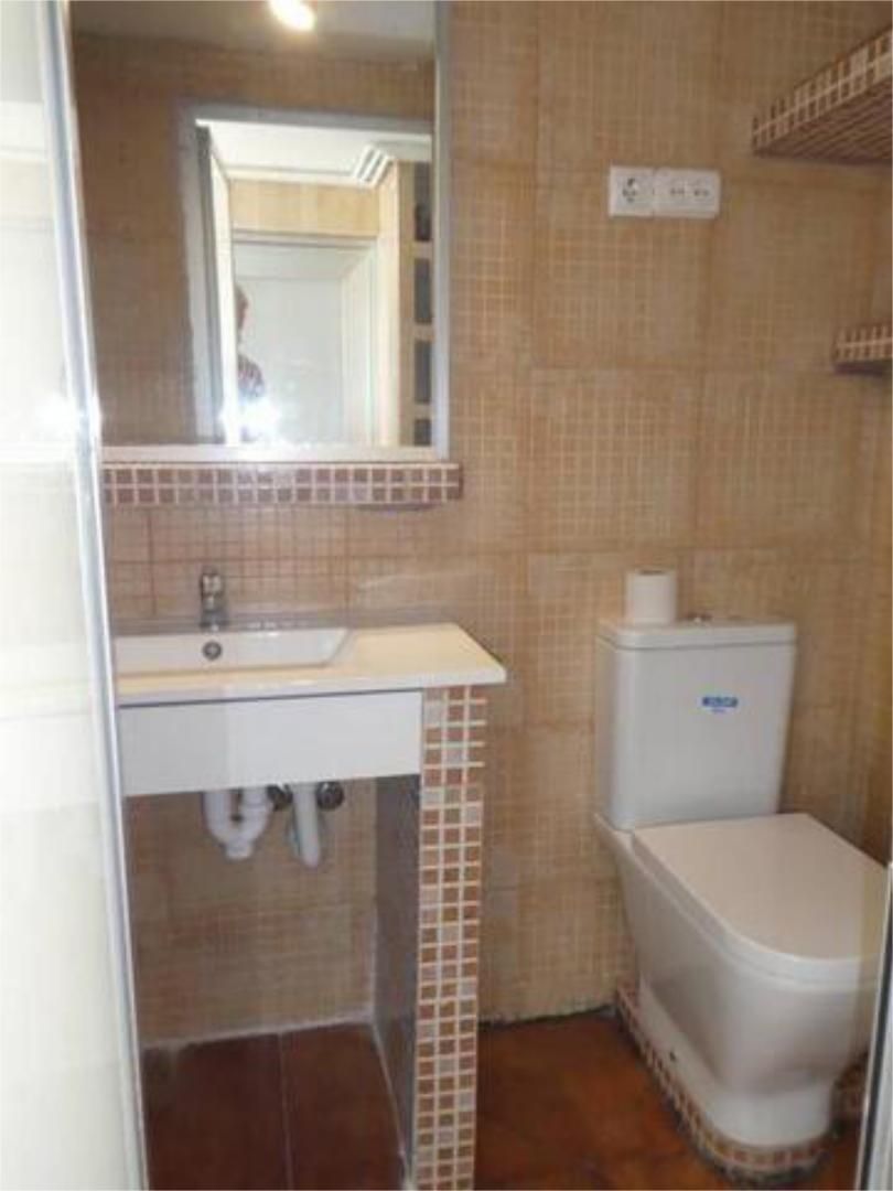 Bany de Casa o xalet en venda en Buñuel amb Calefacció, Jardí privat i Terrassa