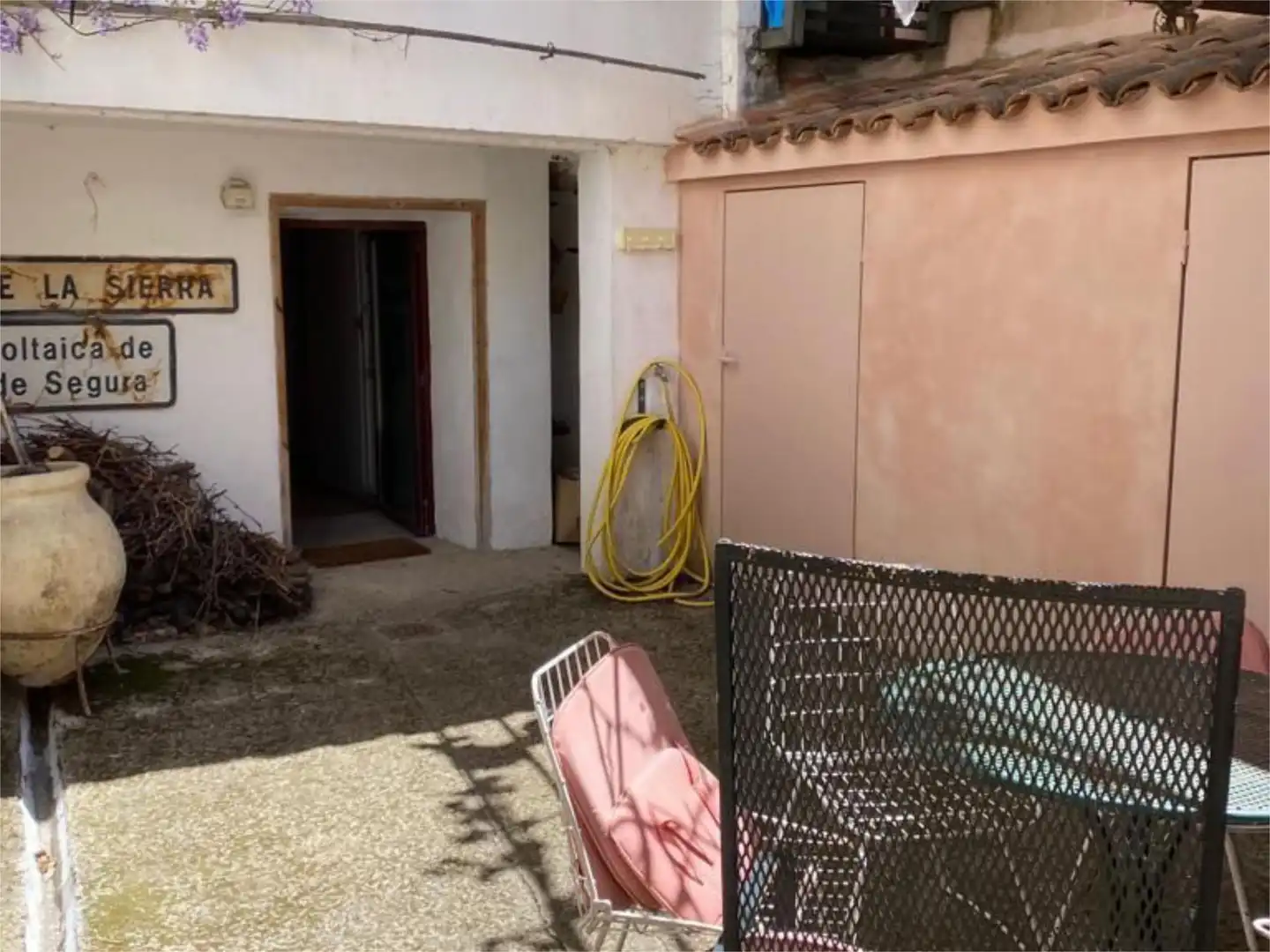 Casa adosada en venta en Calle Caballeros Santiaguistas, 4, Segura de la Sierra Casa adosada en venta en Segura de la Sierra con Calefacción, Terraza y Balcón