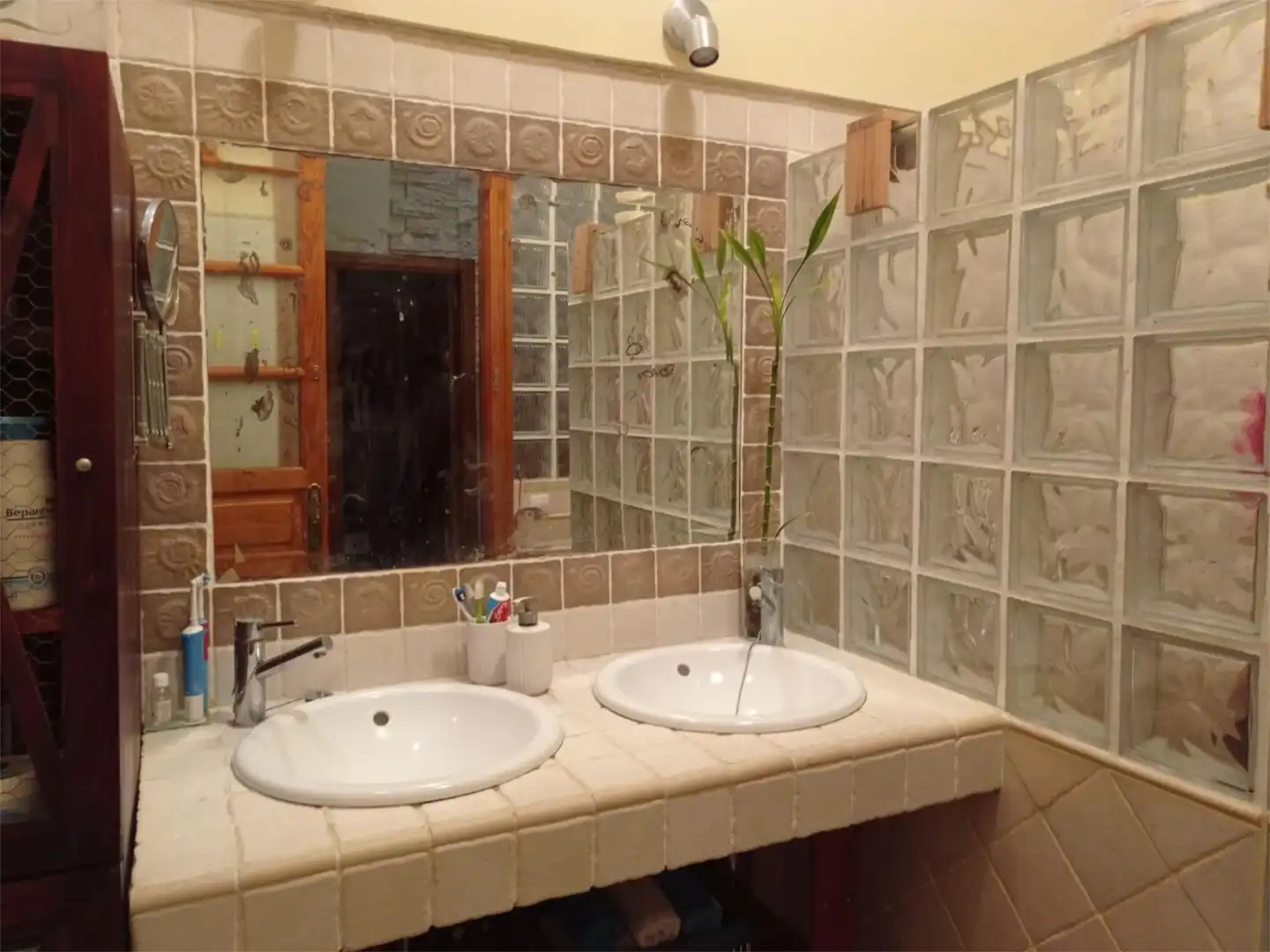 Room in Calle Pardilla, 24, Isleta Bathroom of Flat for share in Las Palmas de Gran Canaria with Furnished