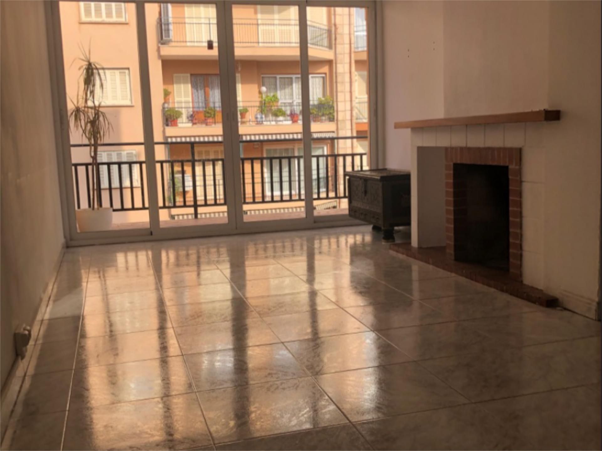 Exterior view of Flat for sale in  Palma de Mallorca  with Air Conditioner and Terrace