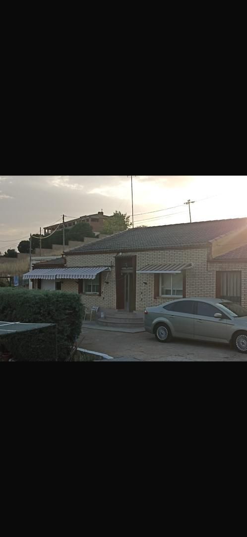 Vista exterior de Casa o xalet en venda en Zamora Capital  amb Aire condicionat, Calefacció i Jardí privat