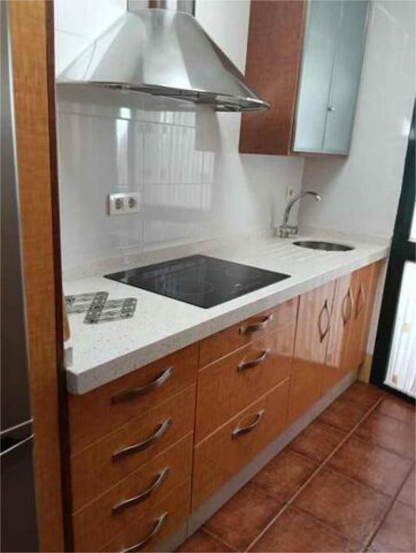 Kitchen of Flat to rent in Lepe