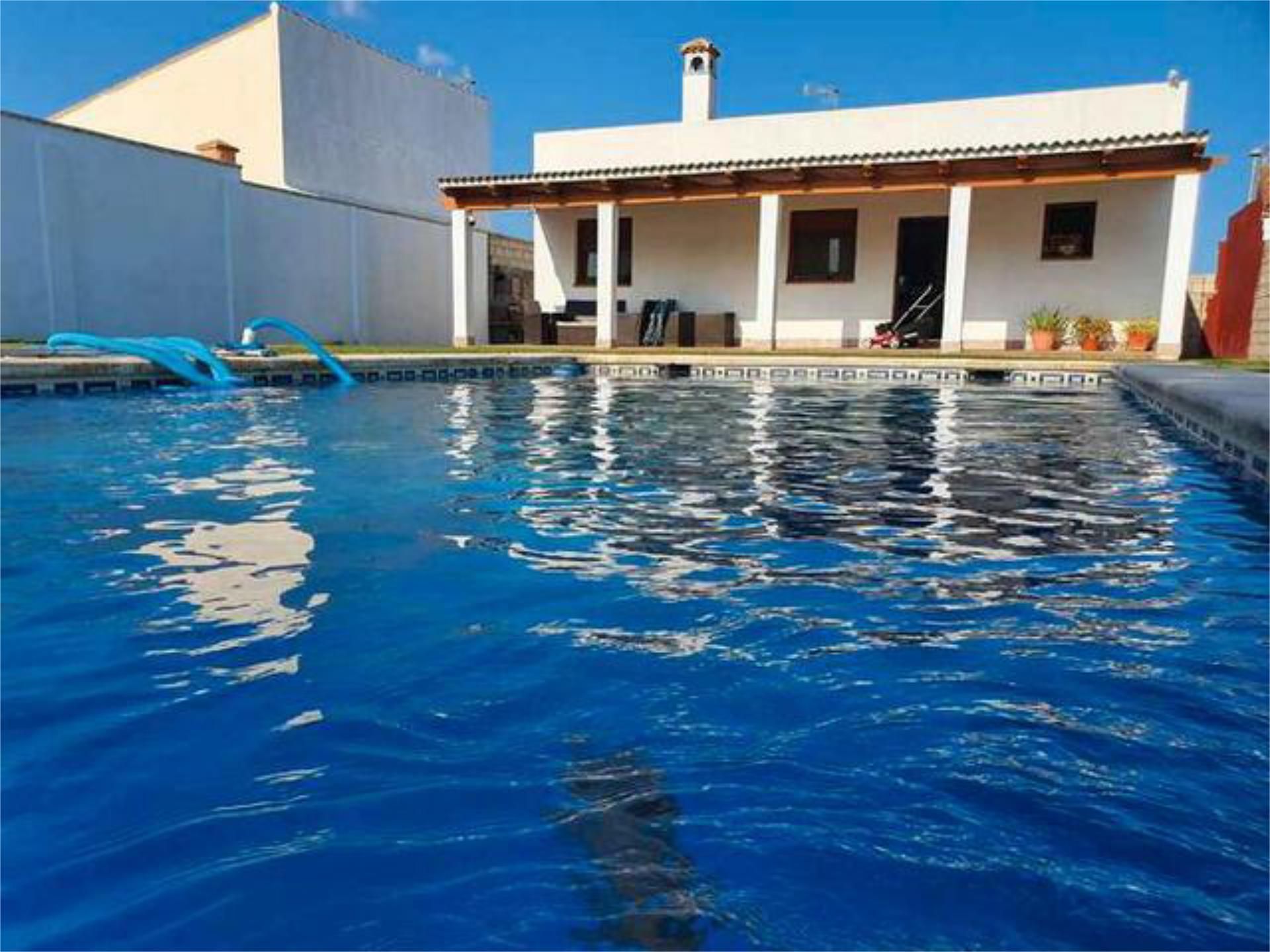 Swimming pool of House or chalet to rent in La Línea de la Concepción