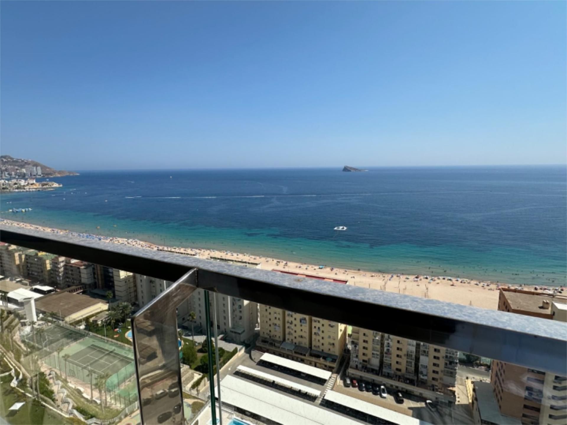 Exterior view of Apartment to rent in Benidorm  with Air Conditioner, Terrace and Swimming Pool