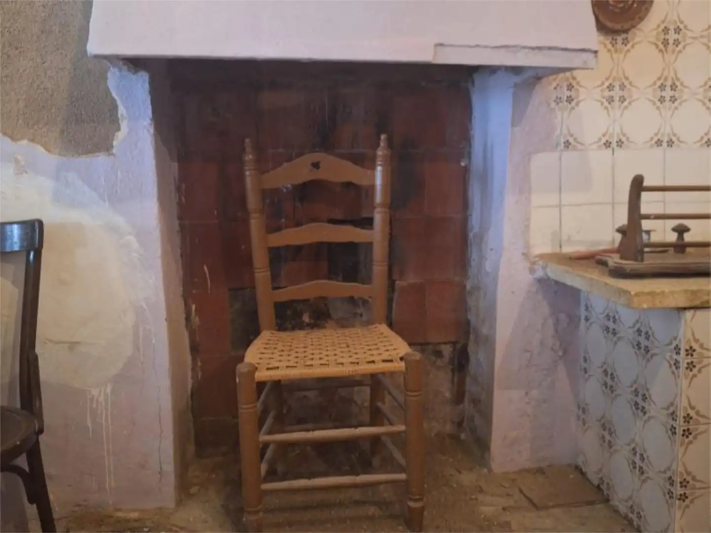 Casa adosada en venta en Benafer con Balcón
