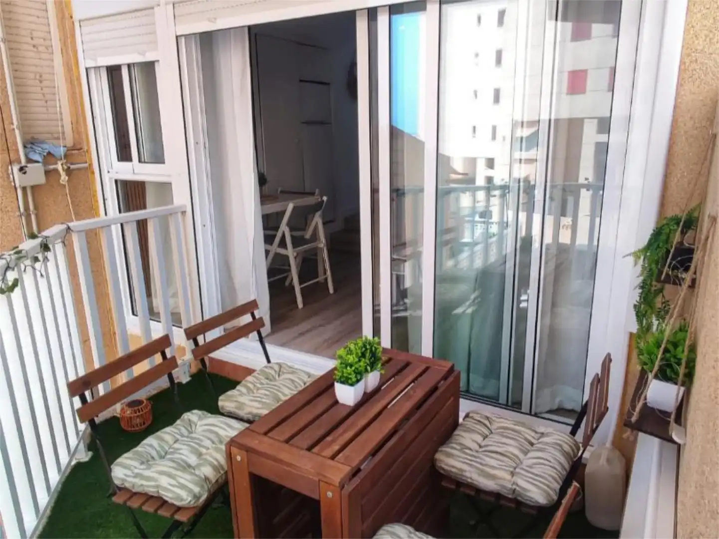 Wohnungen zur Miete in Playa de las Gaviotas - El Pedrucho Terrasse von Wohnungen zur Miete in La Manga del Mar Menor mit Klimaanlage, Heizung und Terrasse