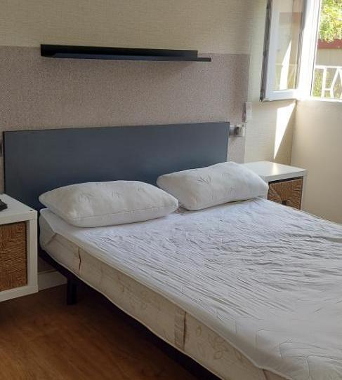 Flat to share in Calle del Maño, 17, Palomeras Bajas, Madrid - image 1 Photo 1 of Flat to share in Calle del Maño, 17, Palomeras Bajas, Madrid