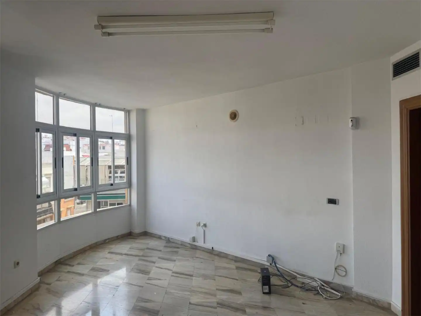 Oficina de lloguer a Calle Asunción, 80, Los Remedios Dormitori de Oficina de lloguer en Sevilla
