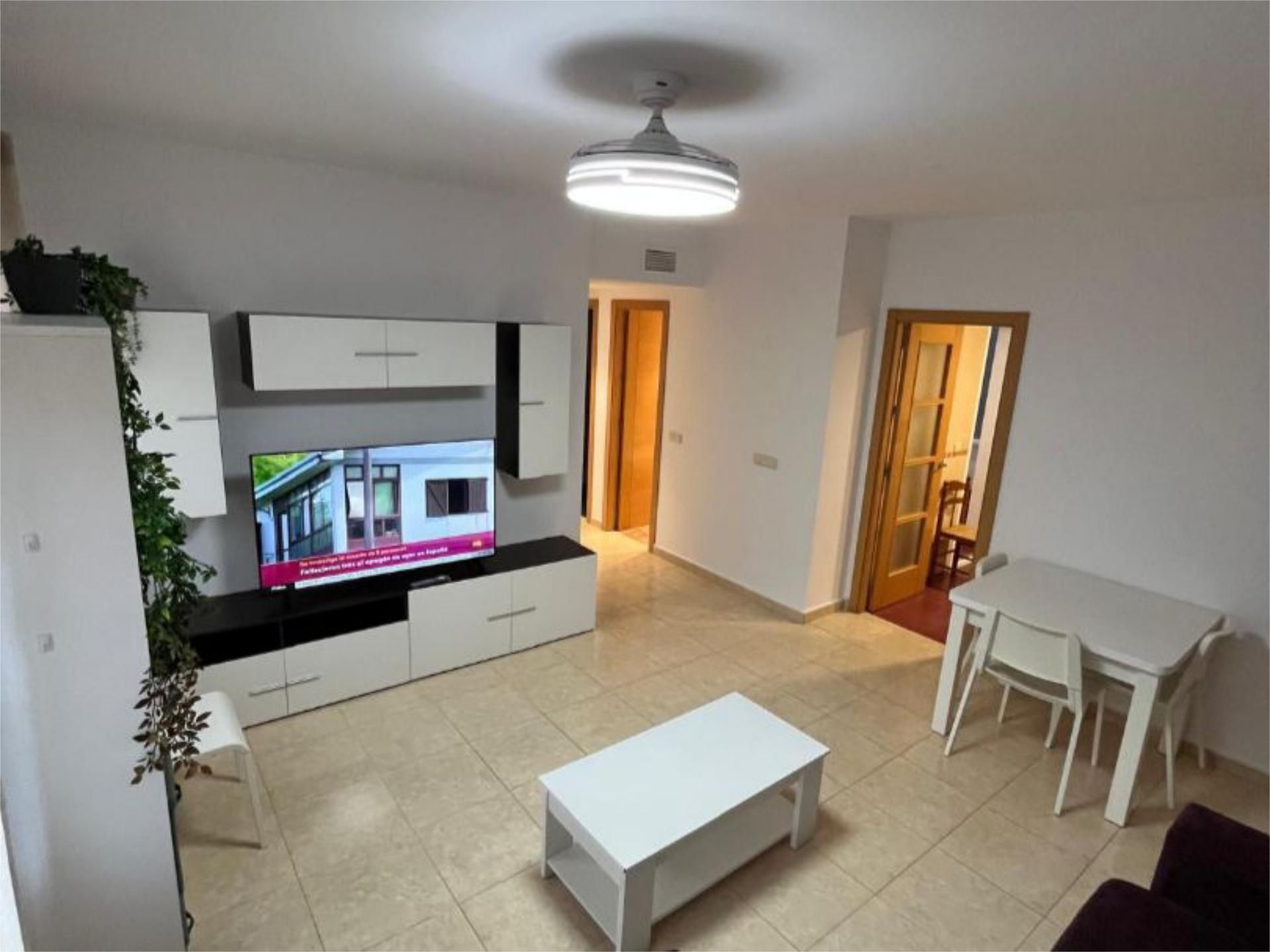 Living room of Flat to rent in Guaro  with Terrace and Furnished