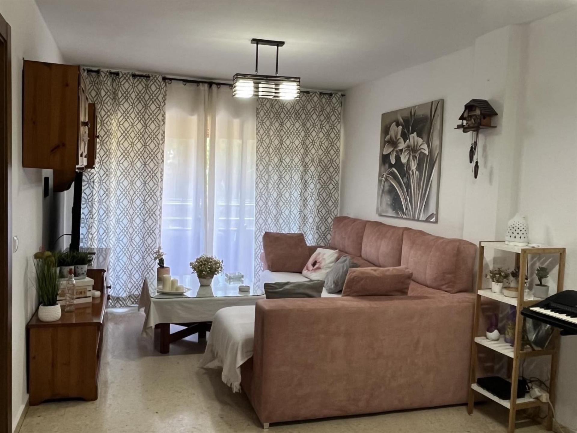 Living room of Flat for sale in Algeciras  with Balcony
