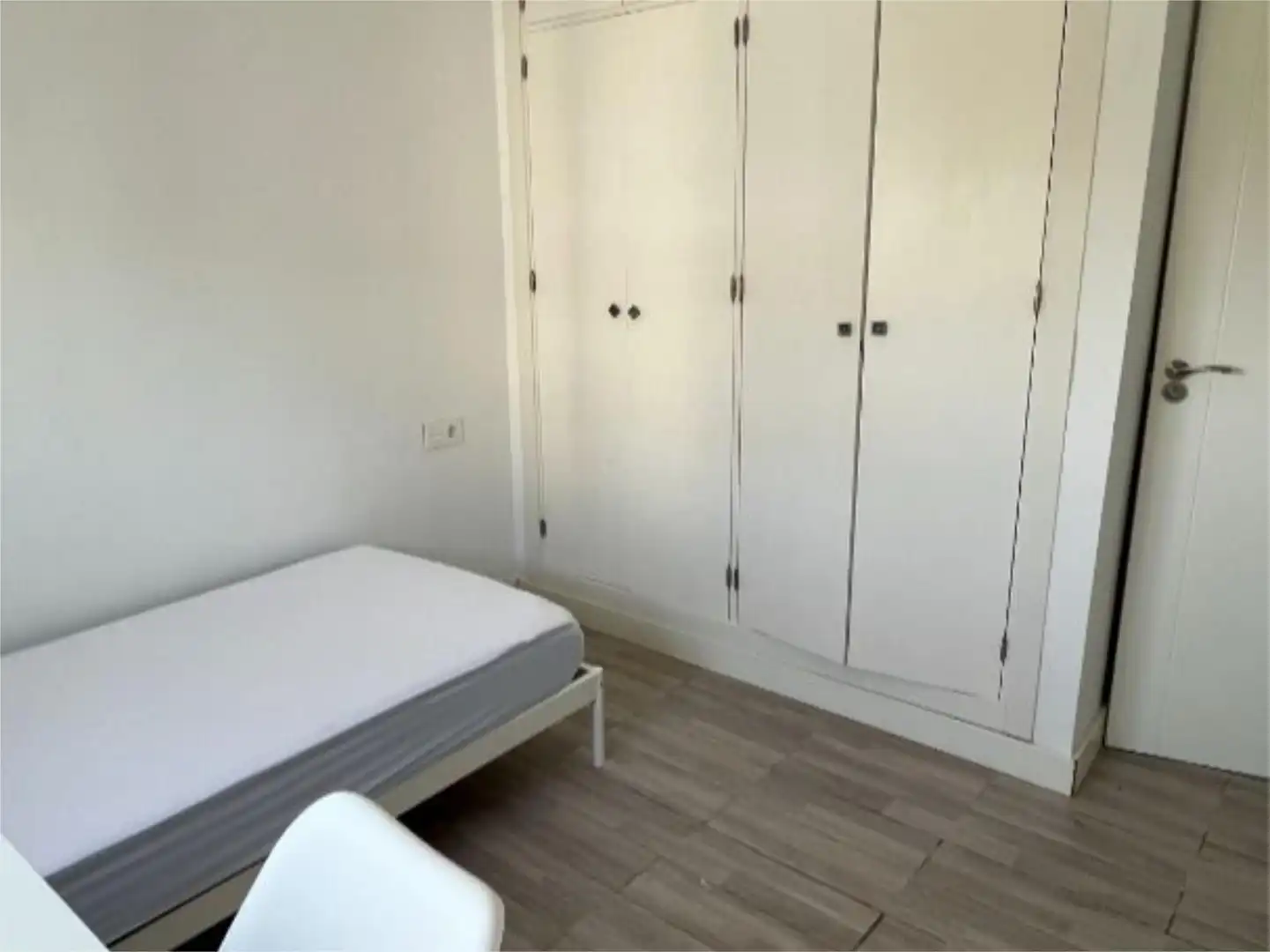 Bedroom of Flat for share in Jerez de la Frontera  with Air Conditioner, Heating and Furnished