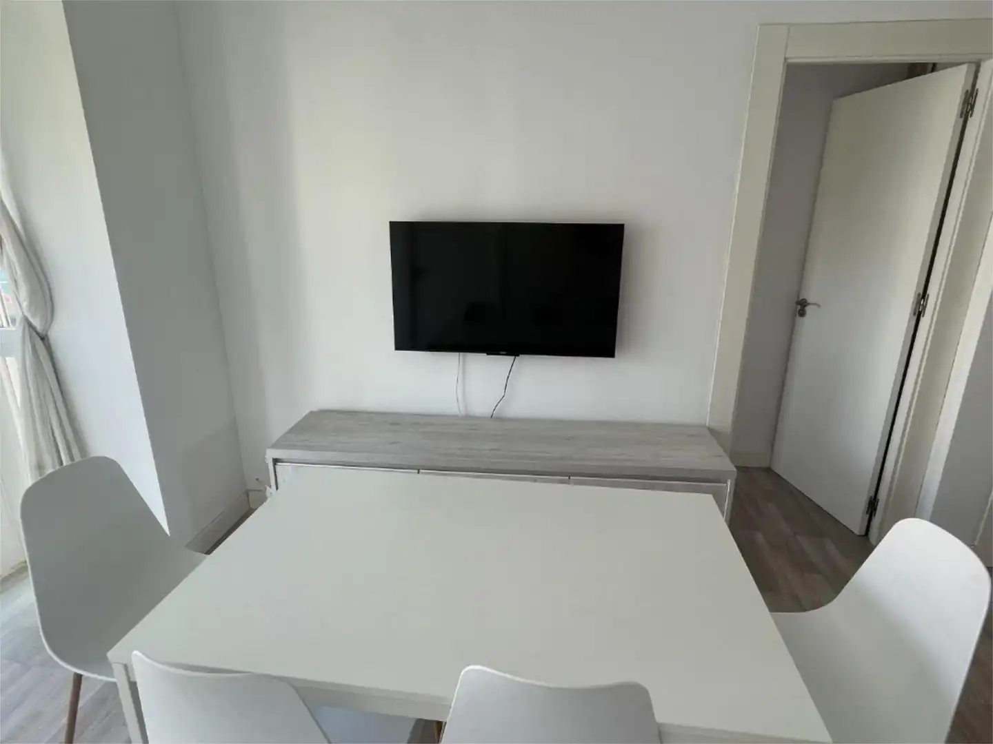 Living room of Flat for share in Jerez de la Frontera  with Air Conditioner, Heating and Furnished