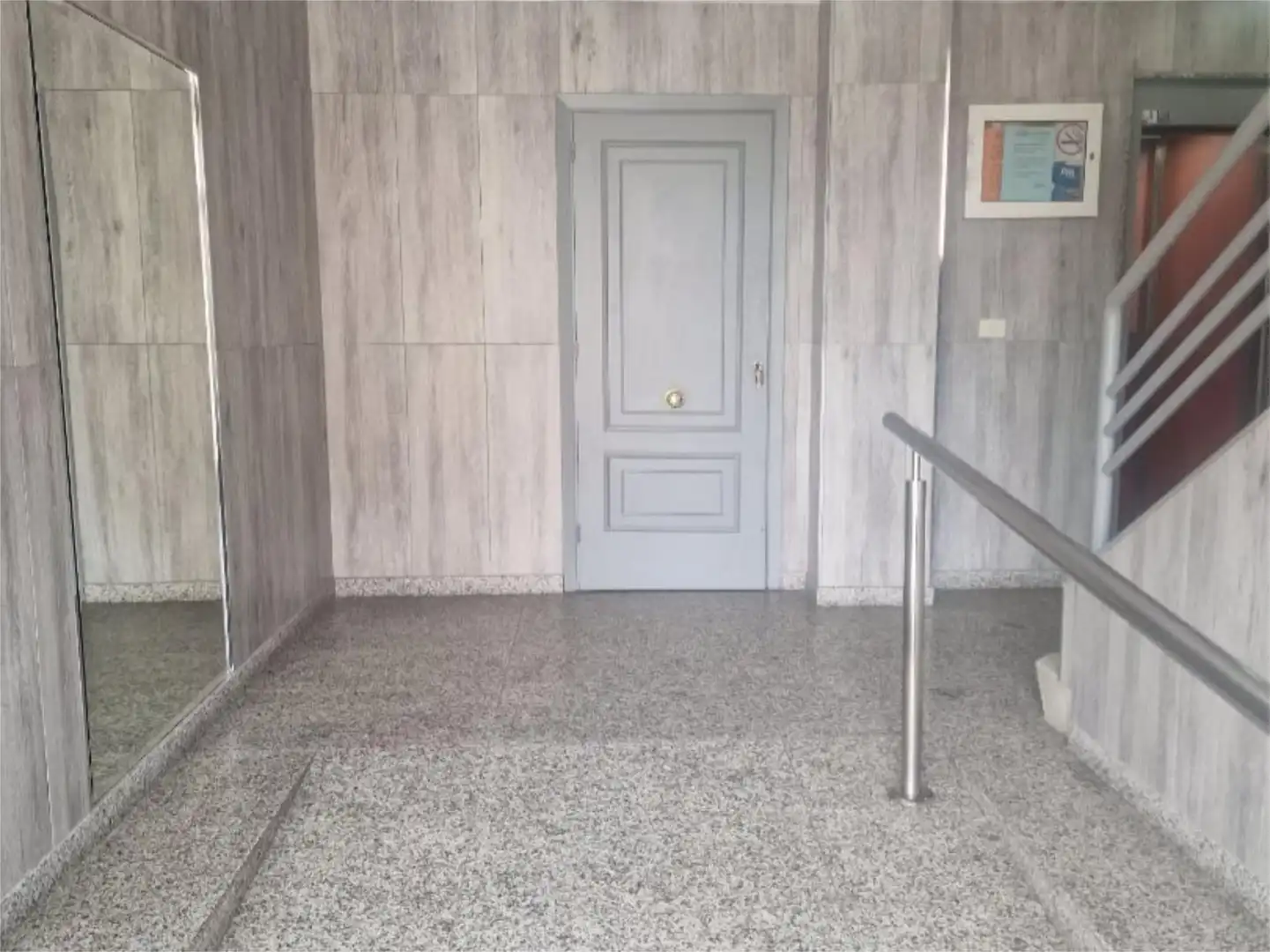 Pis per a compartir en Pontevedra Capital  amb Calefacció, Parquet i Traster