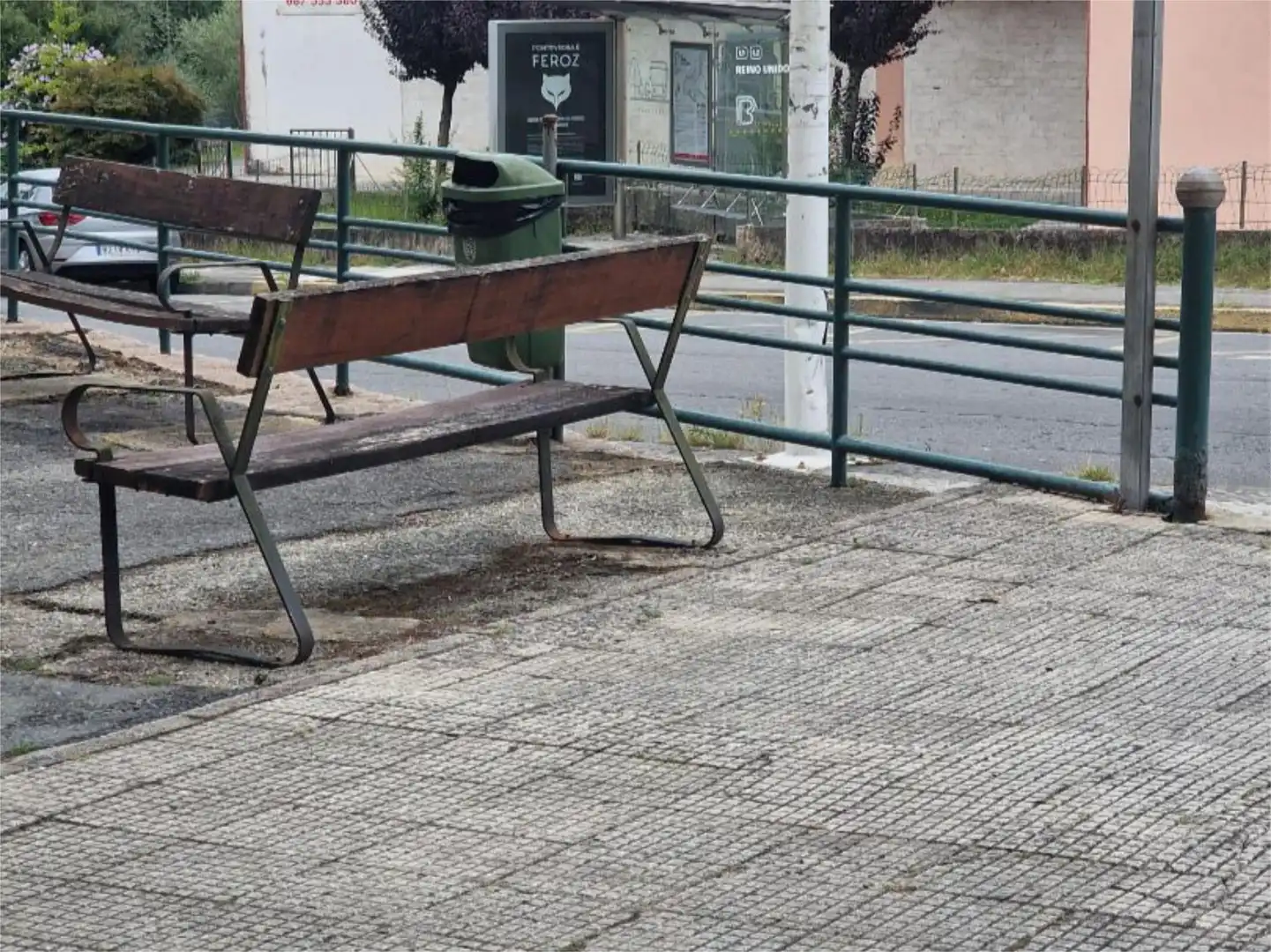 Vista exterior de Pis per a compartir en Pontevedra Capital  amb Calefacció, Parquet i Traster