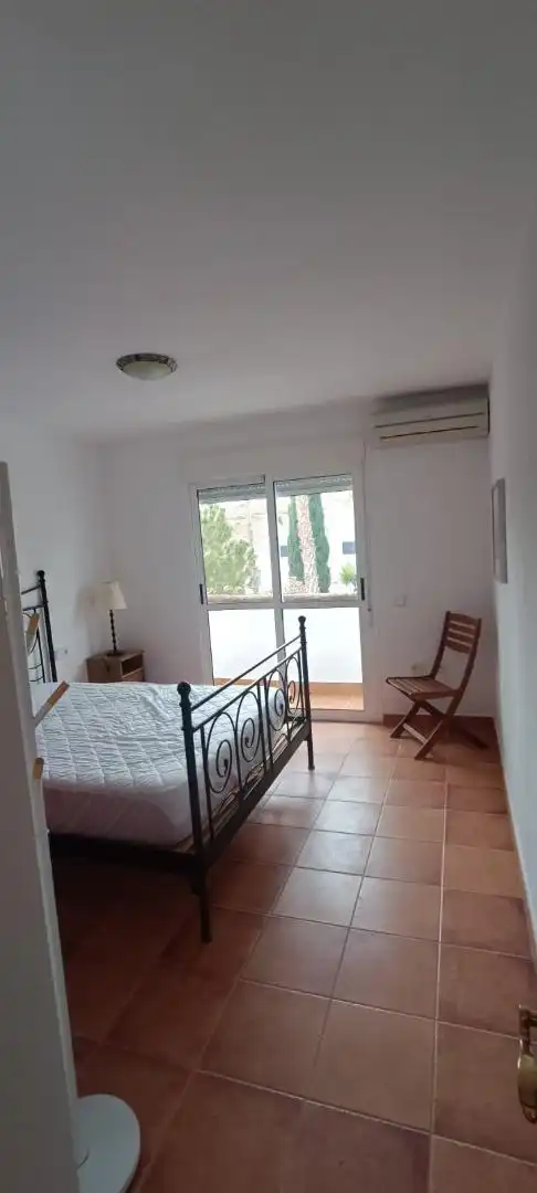 Casa adosada en venda a Calle Punta del Castillo, 7, Rodalquilar - La Isleta Dormitori de Casa adosada en venda en Níjar amb Terrassa i Balcó