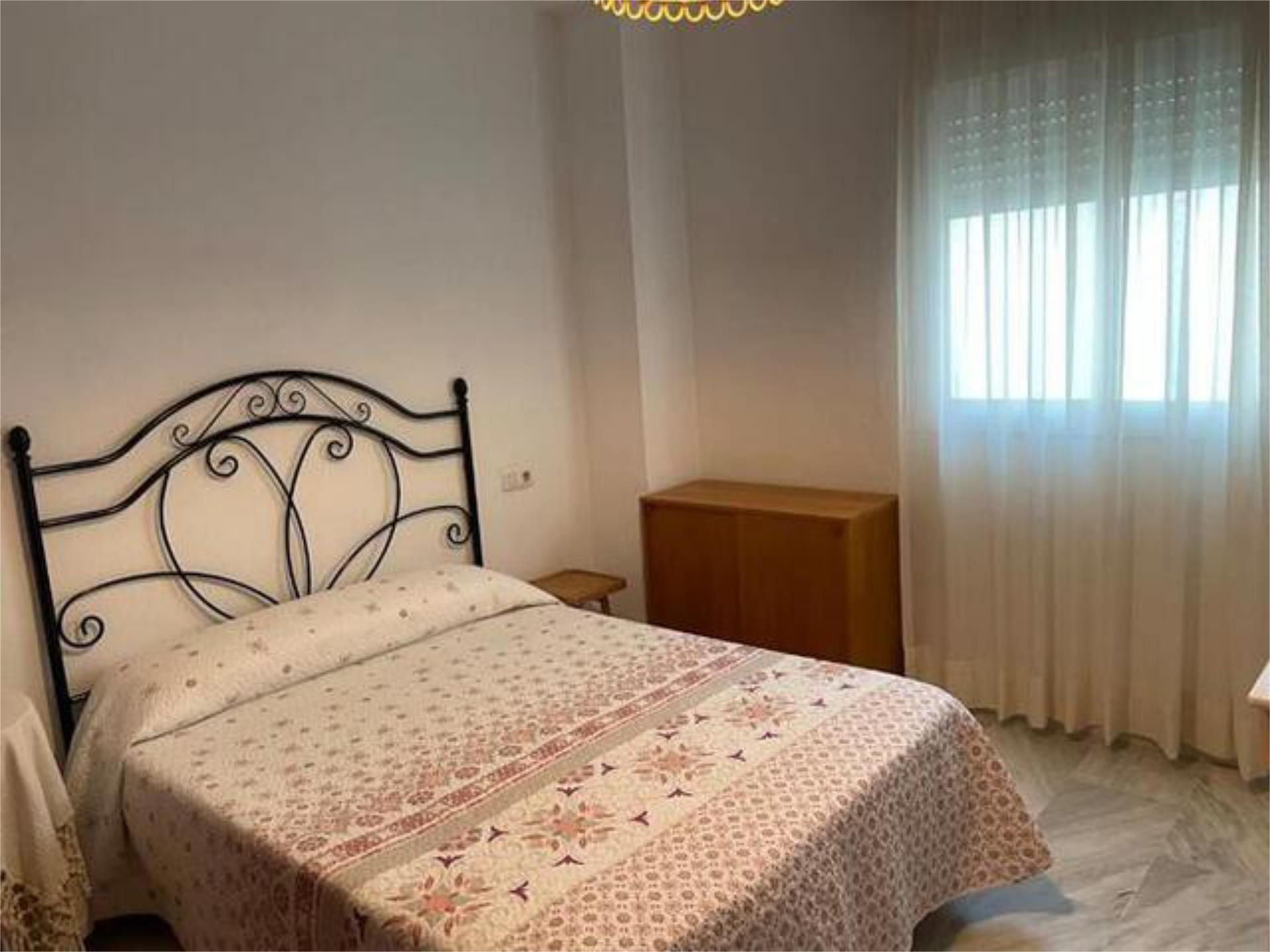 Bedroom of Apartment to rent in Marbella  with Swimming Pool