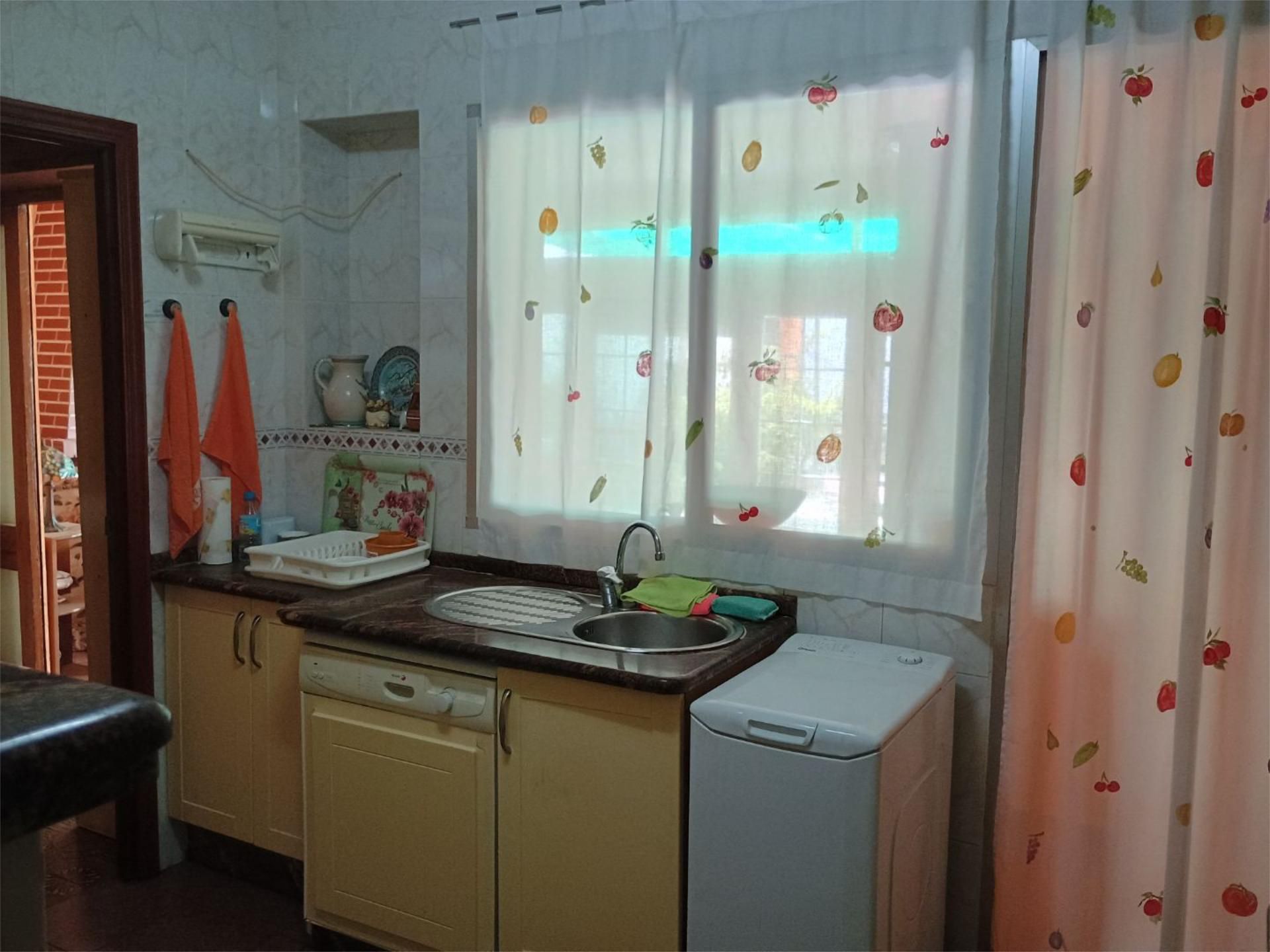 Kitchen of Flat for sale in Guareña  with Air Conditioner, Terrace and Furnished