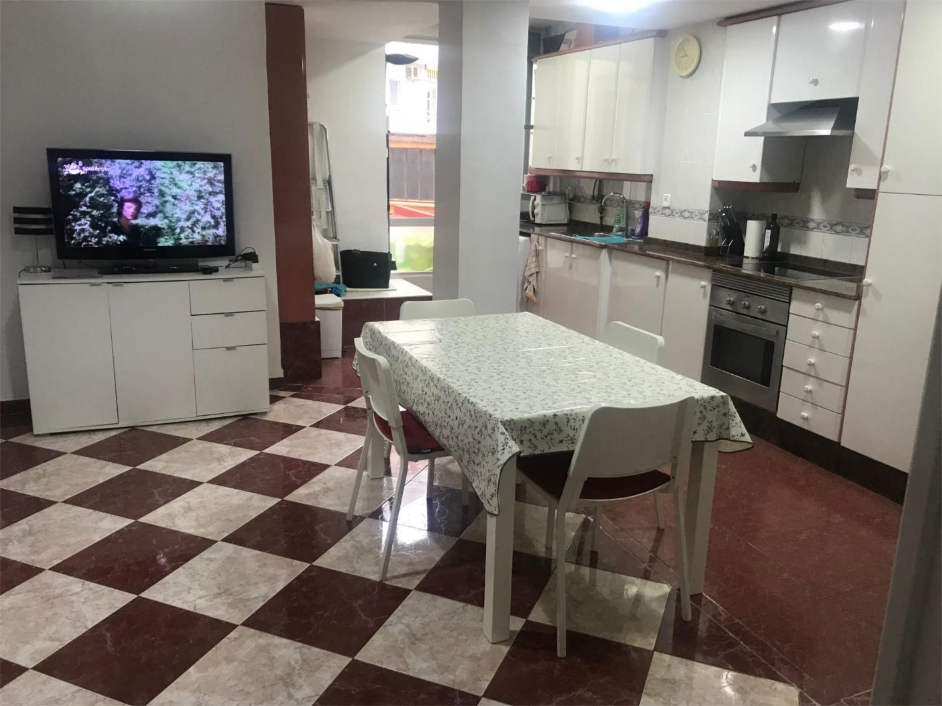 Cuina de Pis de lloguer en  Valencia Capital amb Aire condicionat i Balcó