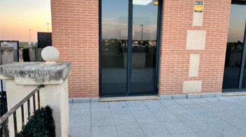 Foto 3 de Oficina de alquiler en Calle Patrimonio Mundial, 7, La Montaña - El Cortijo, Madrid