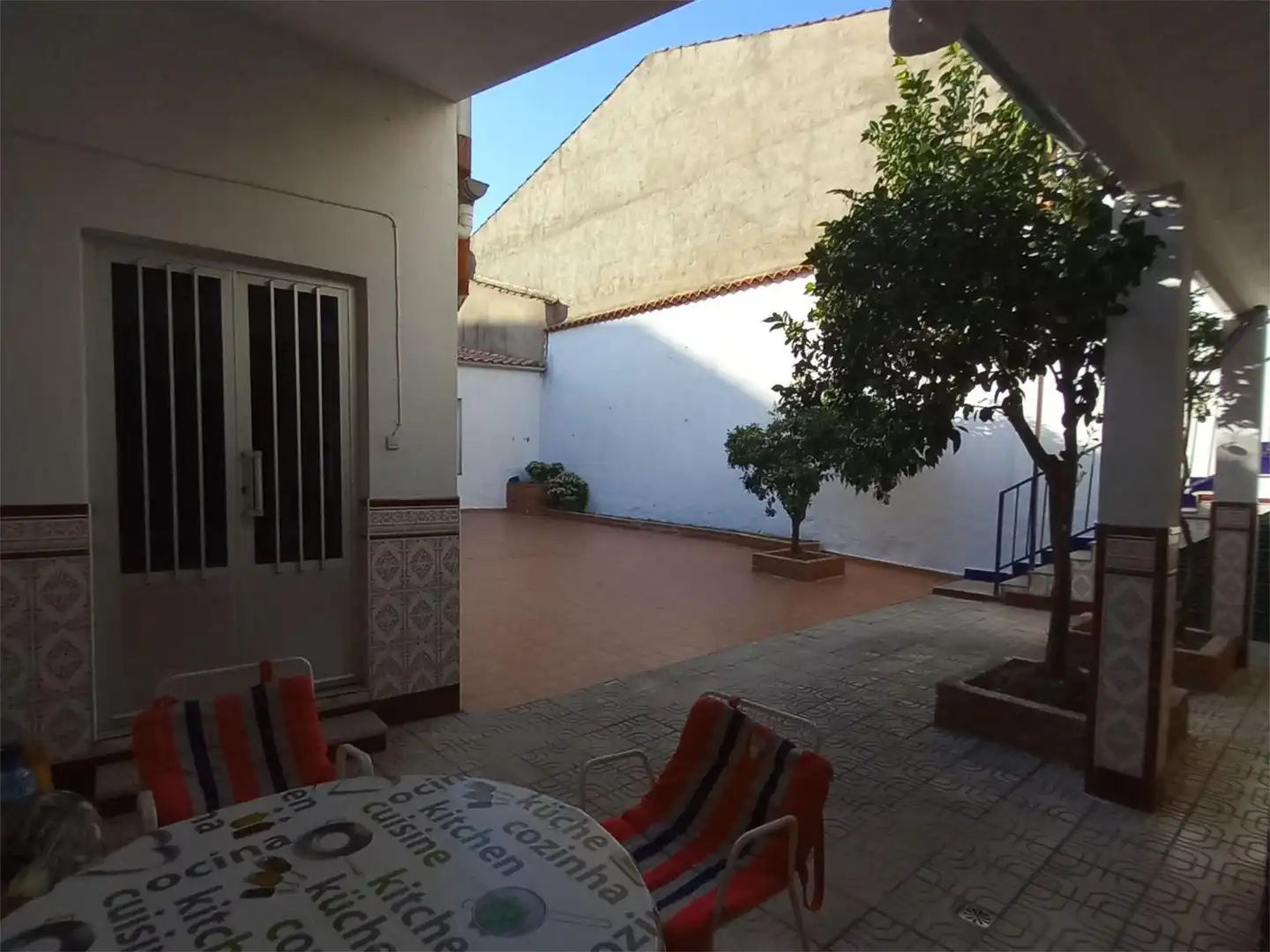 Casa adosada en venta en Avenida de la Constitución, 2, Zorita Terraza de Casa adosada en venta en Zorita con Calefacción, Trastero y Amueblado