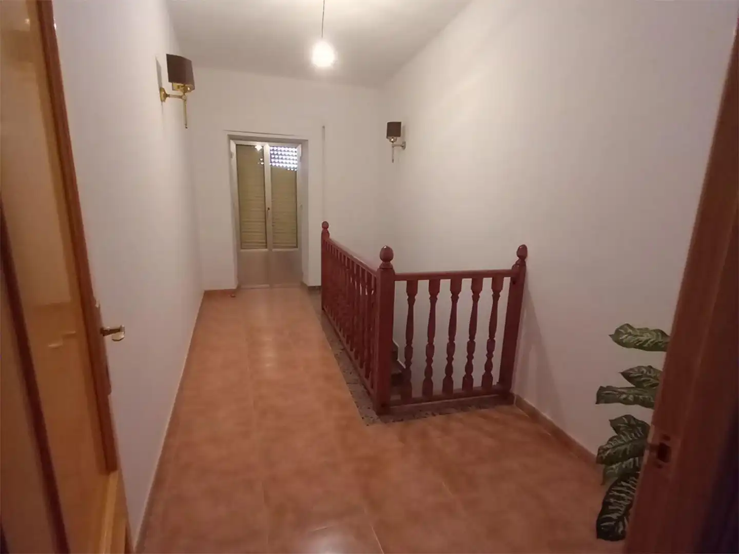 Casa adosada en venta en Avenida de la Constitución, 2, Zorita Casa adosada en venta en Zorita con Calefacción, Trastero y Amueblado