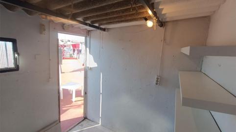 Photo 3 of Box room to rent in Calle Antillano Campos, 8, Triana Casco Antiguo, Sevilla