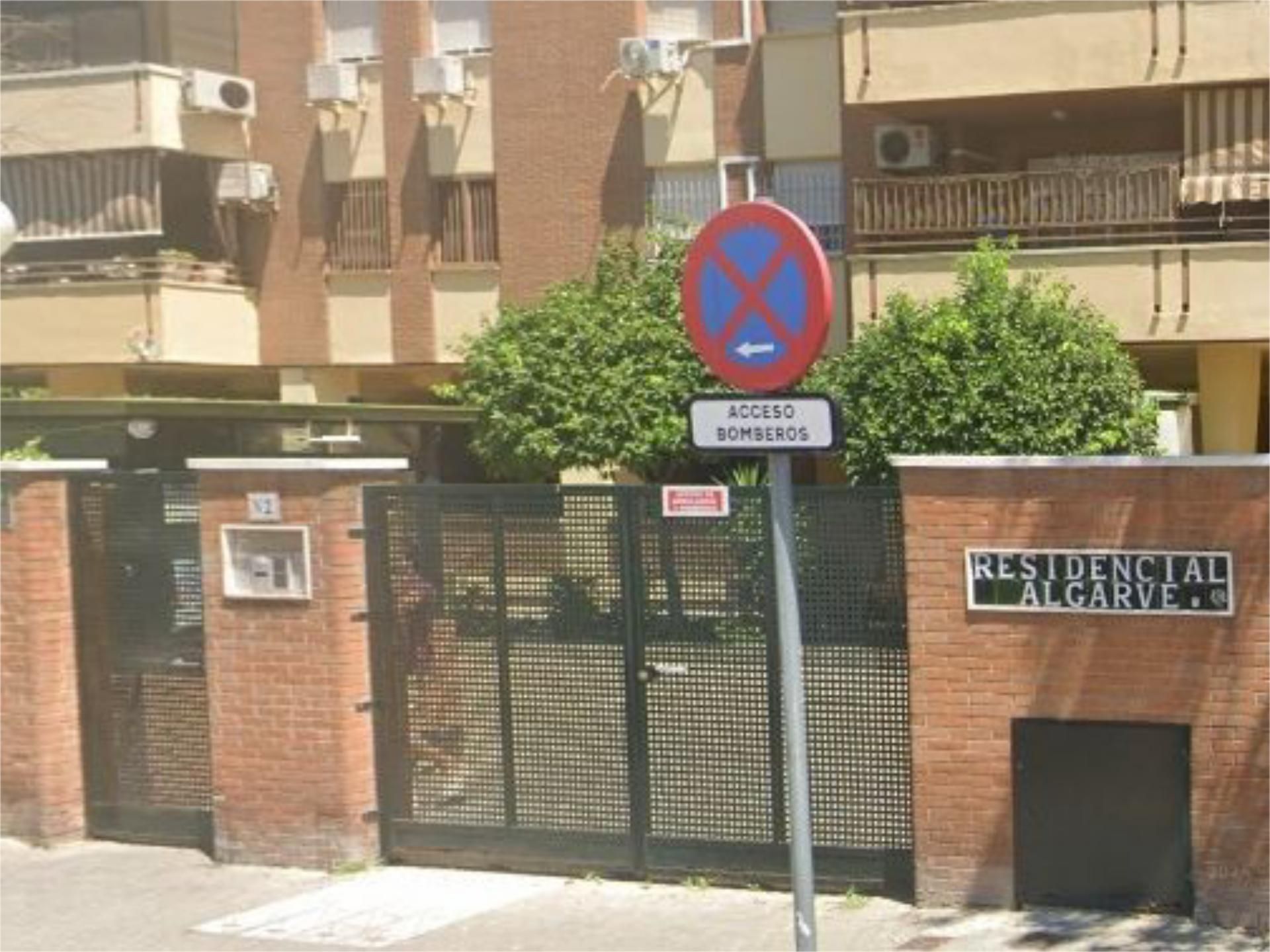 Parking of Flat for sale in  Sevilla Capital  with Air Conditioner and Terrace
