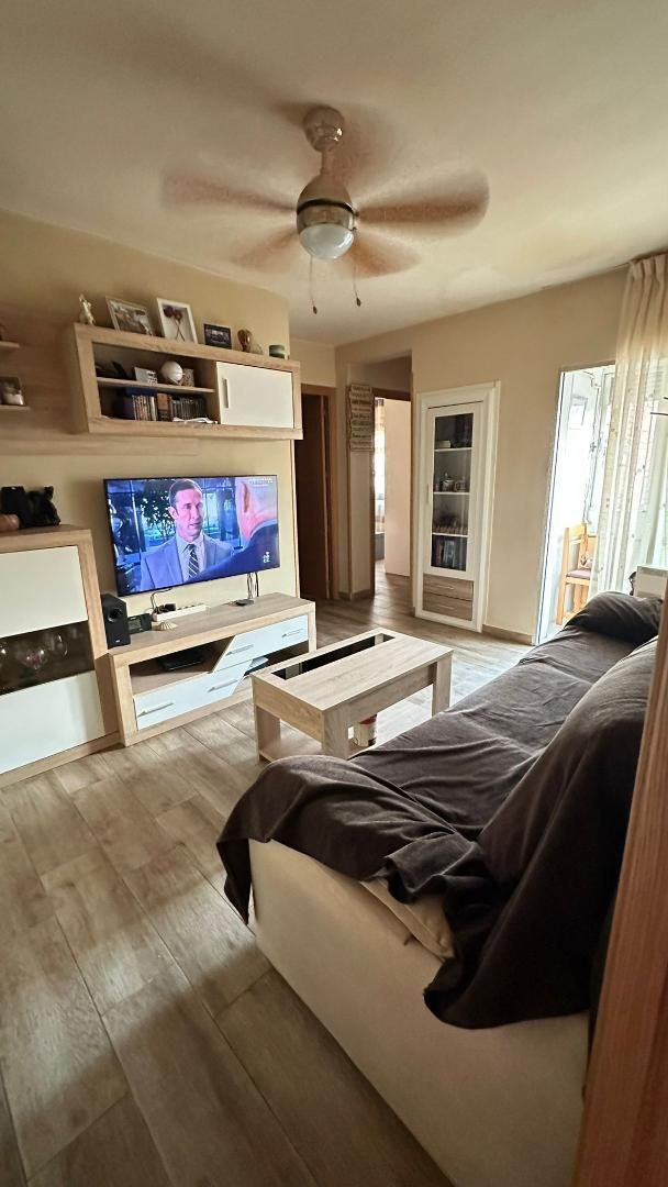 Living room of Flat for sale in  Madrid Capital  with Terrace