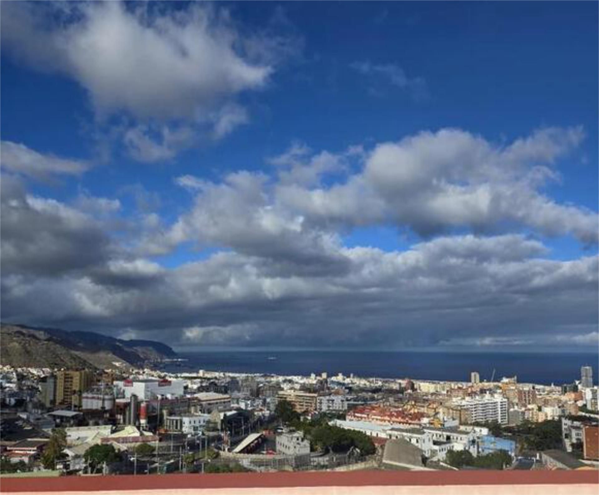 Vista exterior de Casa o xalet en venda en  Santa Cruz de Tenerife Capital amb Jardí privat i Terrassa