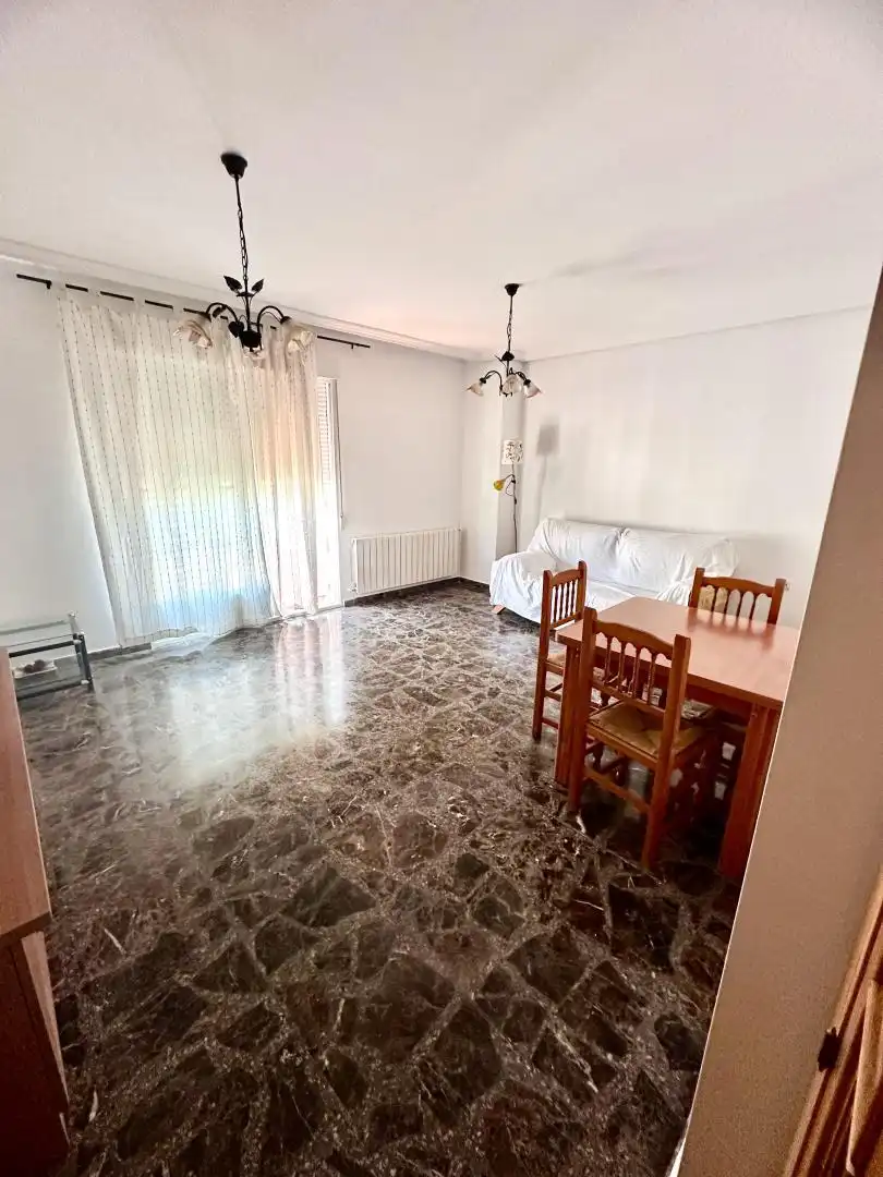 Flat for sale in Avenida Primero de Mayo, San Pedro Living room of Flat for sale in Albacete with Heating, Storage room and Furnished