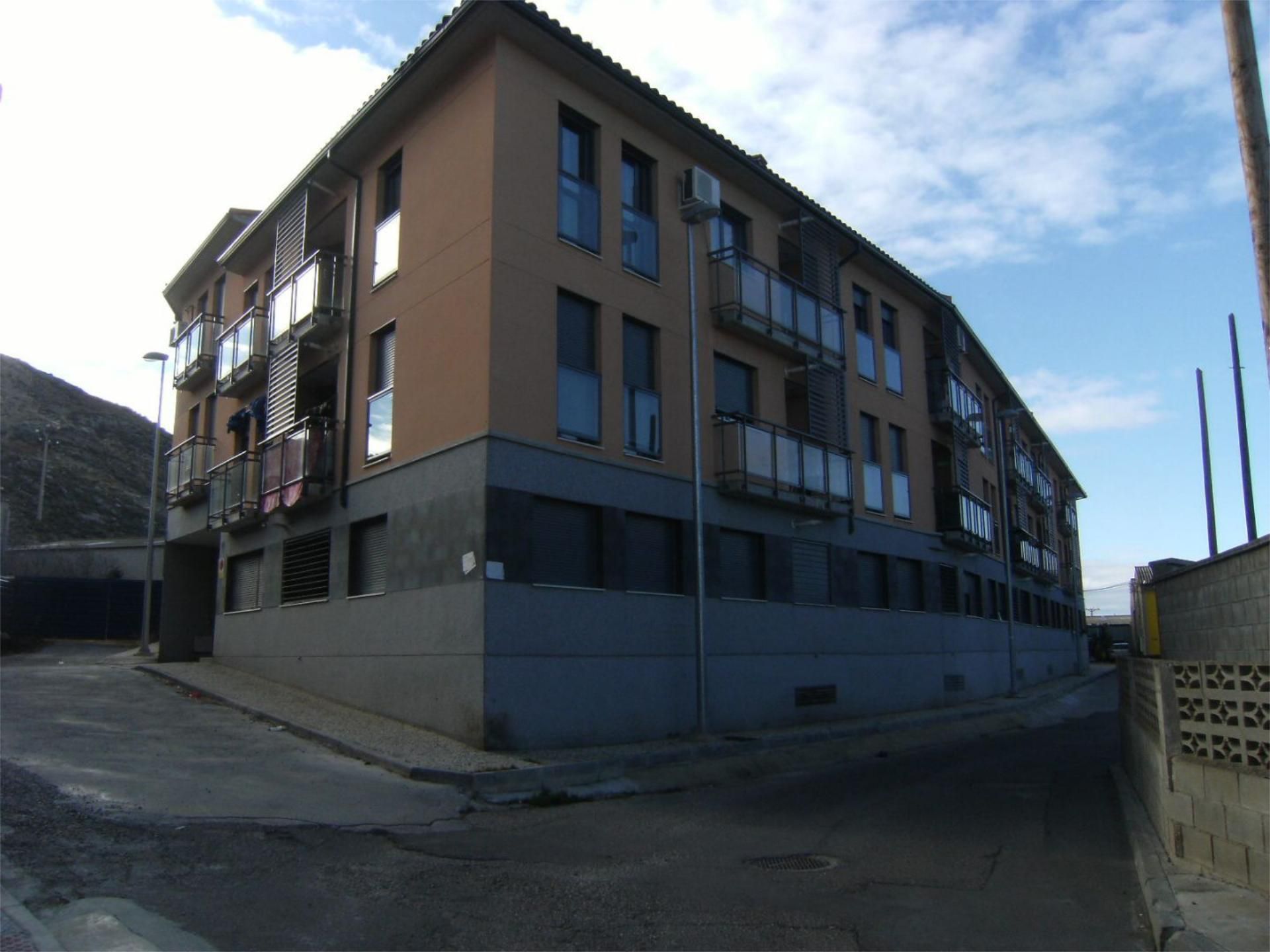 Vista exterior de Piso en venta en Cadrete con Calefacción, Parquet y Trastero