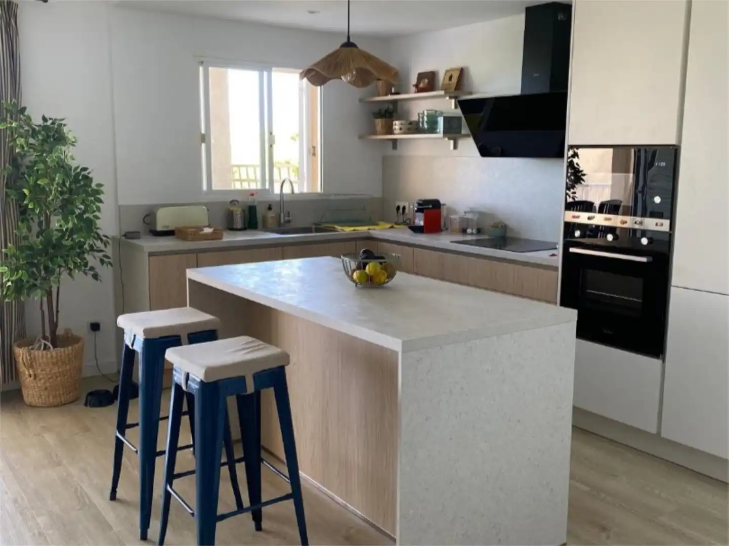 Flat for rent in Carrer el Castell d'en Catoi, 7, Sa Ràpita - Ses Covetes Kitchen of Flat for rent in Campos with Air Conditioner, Heating and Private garden