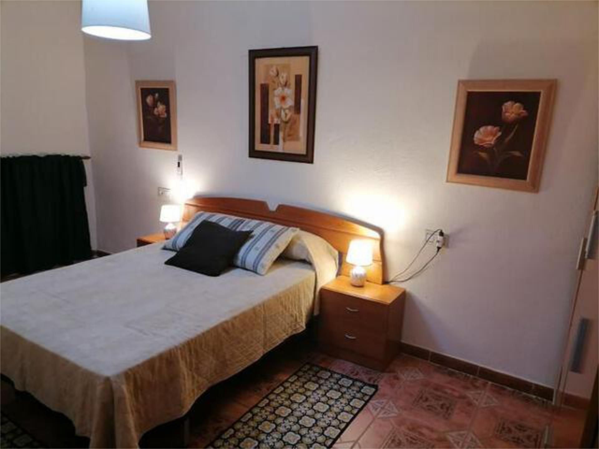 Dormitori de Apartament de lloguer en Moraleda de Zafayona amb Calefacció, Jardí privat i Terrassa