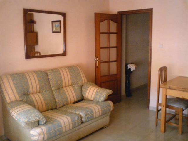 Piso en Venta en Calle Poeta Zorrilla, 36 en Carolinas Bajas