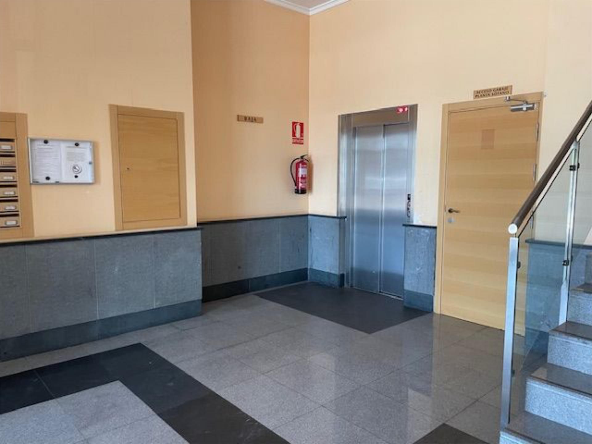 Pis en venda en Soria Capital  amb Terrassa