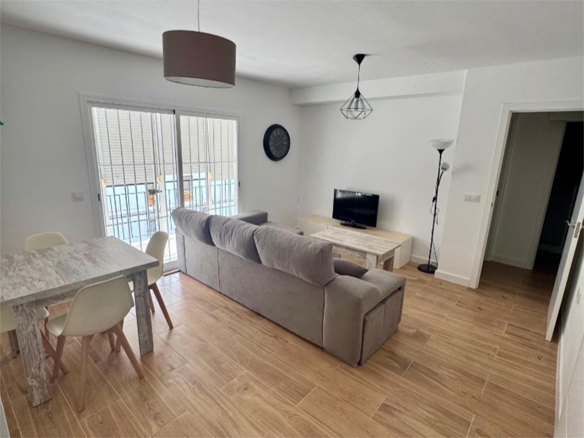 Flat to share in Cisneo Alto, 7, Cruz Roja