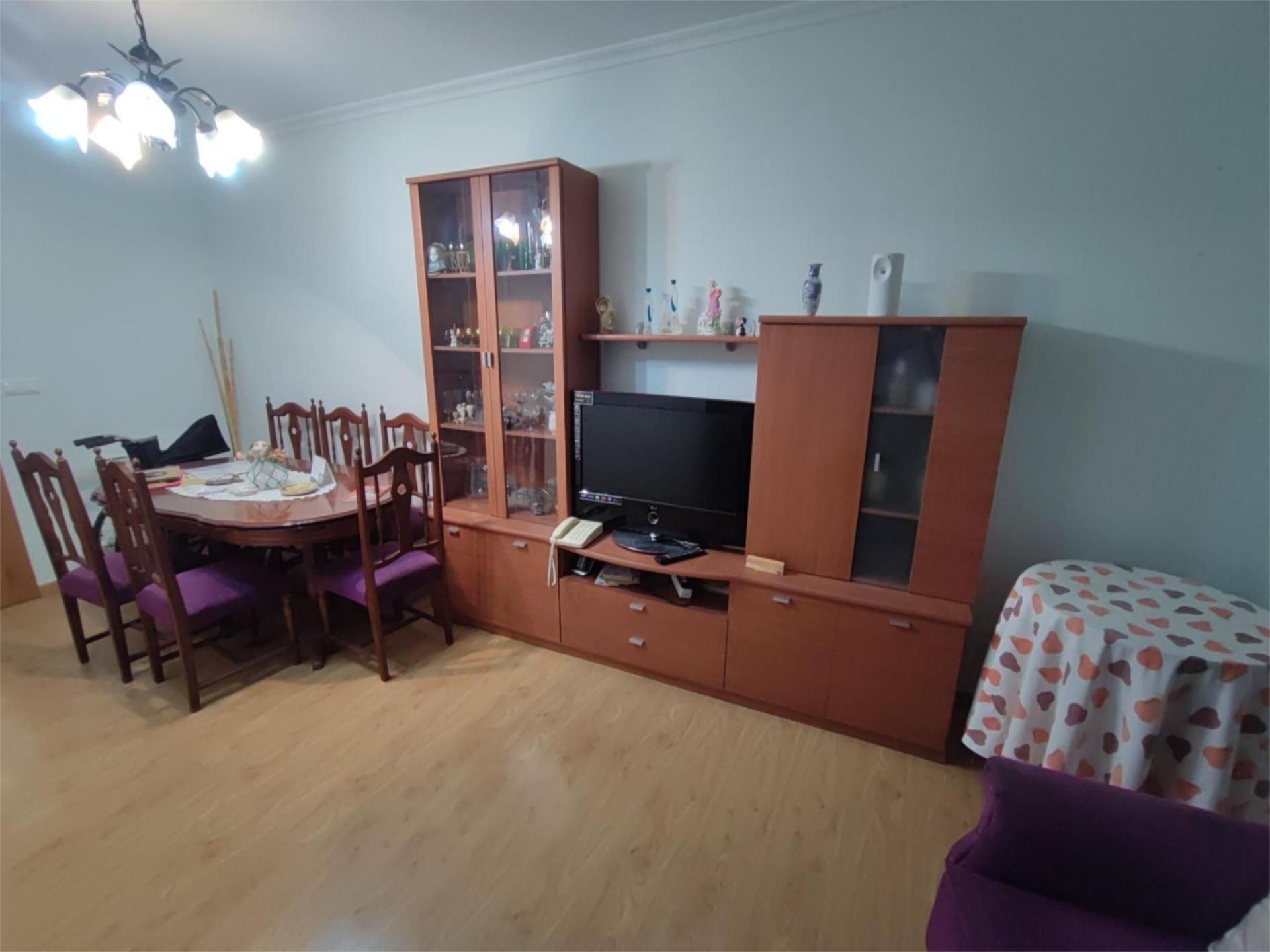 Sala de estar de Piso para compartir en  Albacete Capital con Calefacción, Parquet y Terraza
