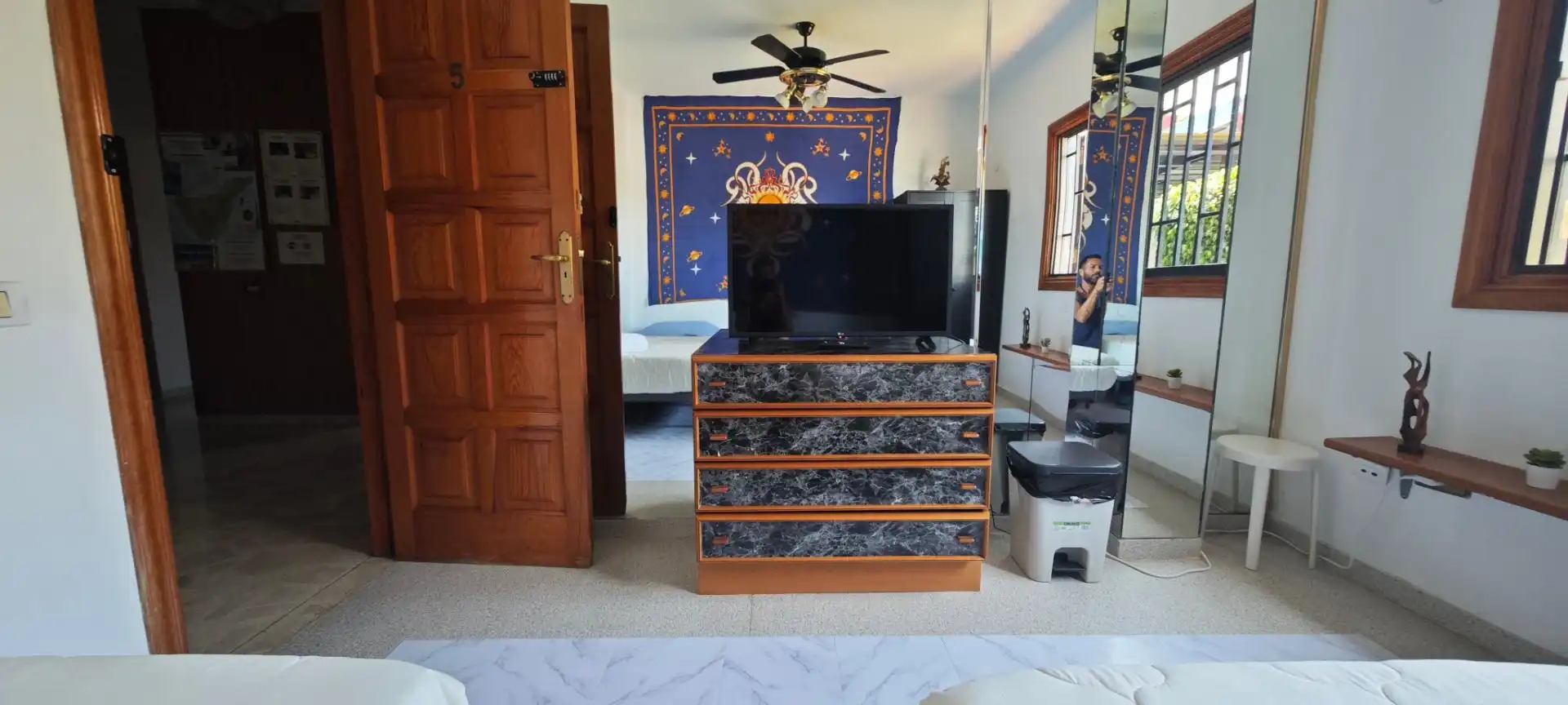 Bedroom of Flat for share in Santa Cruz de Tenerife  with Private garden, Terrace and Storage room