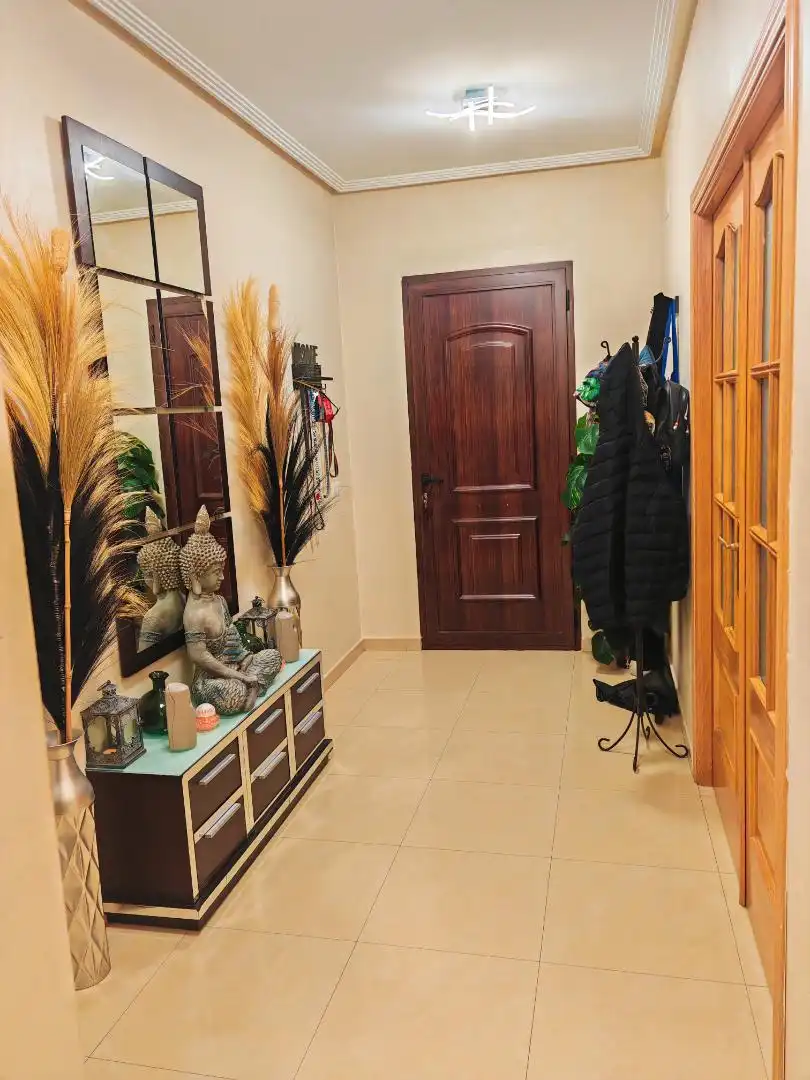 Casa adosada en venta en Calle Independencia, 24, Santa Cruz de Mudela Casa adosada en venta en Santa Cruz de Mudela con Aire acondicionado, Calefacción y Amueblado