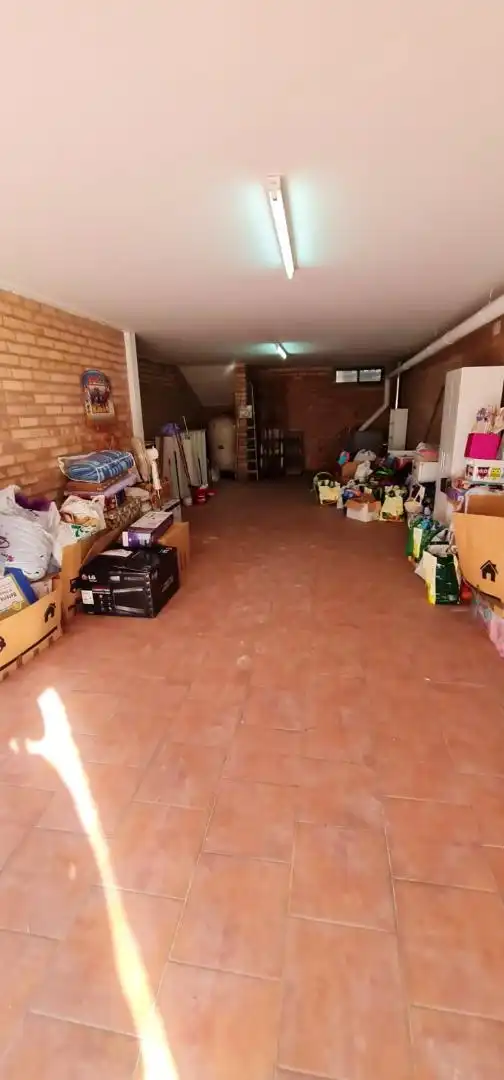 Casa adosada en venta en Calle Independencia, 24, Santa Cruz de Mudela Casa adosada en venta en Santa Cruz de Mudela con Aire acondicionado, Calefacción y Amueblado