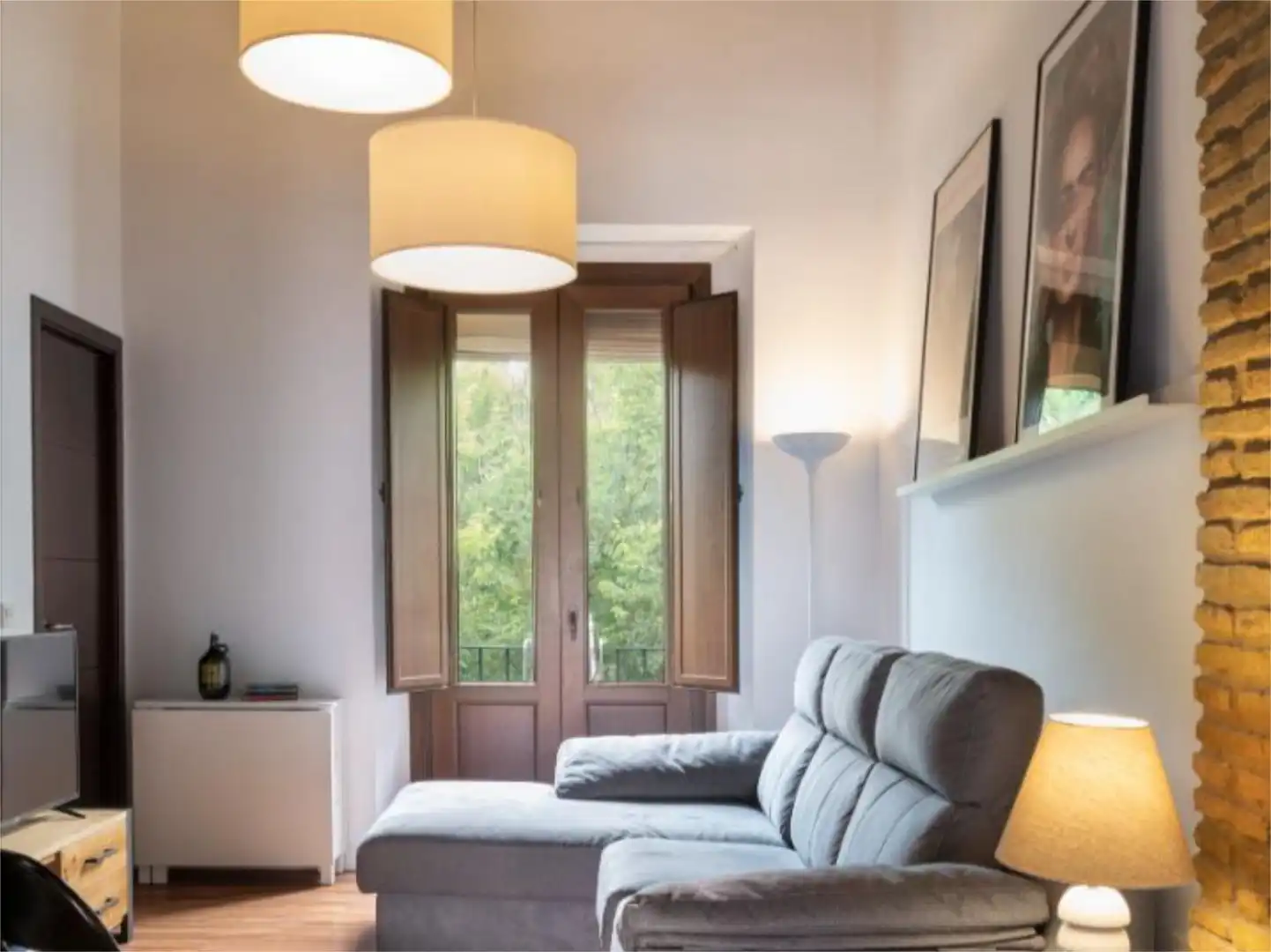 Flat for rent in Callejón Juan de Oviedo, 1, San Lorenzo Living room of Flat for rent in Sevilla with Heating, Parquet flooring and Terrace