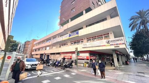 Garage zur Miete in Avenida de la República Argentina, 27a, Los Remedios, Sevilla Capital - Bild 3 Foto 3 von Garage zur Miete in Avenida de la República Argentina, 27a, Los Remedios, Sevilla Capital